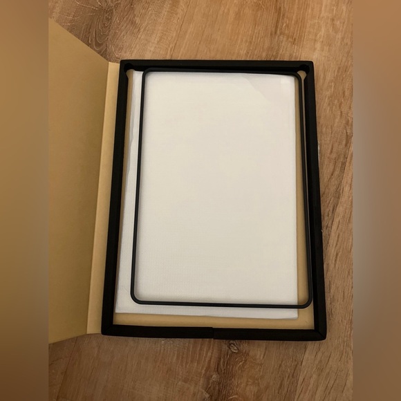 Apple iPad 9th Generation - Picture 11 of 11